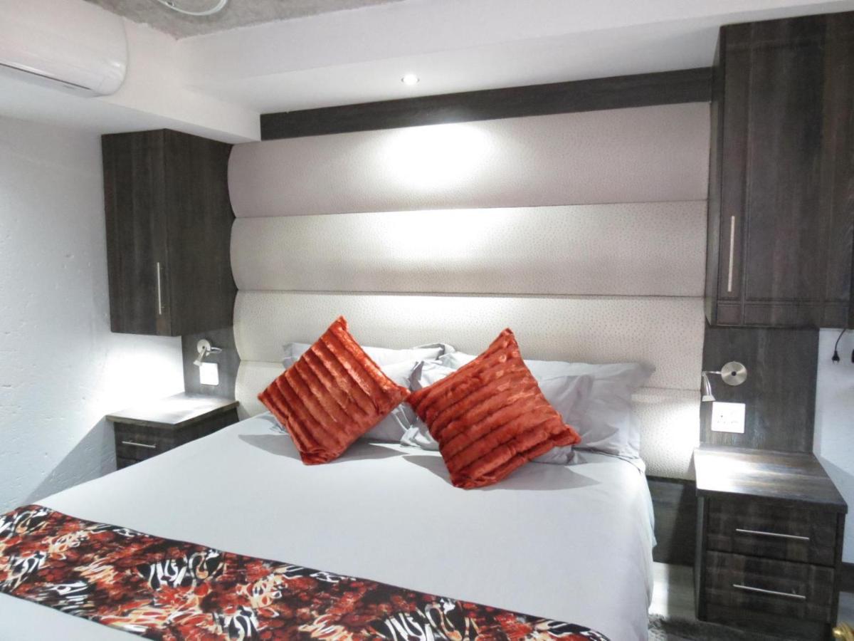 Bushmans Rock Villa Pretoria Room photo